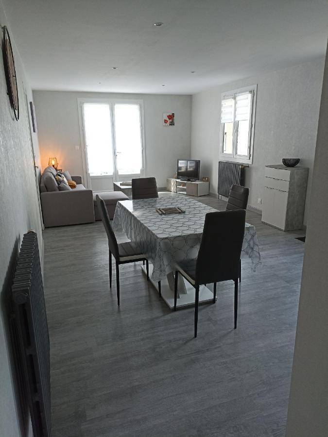 Gite Aurives Le Cheylard Exterior foto